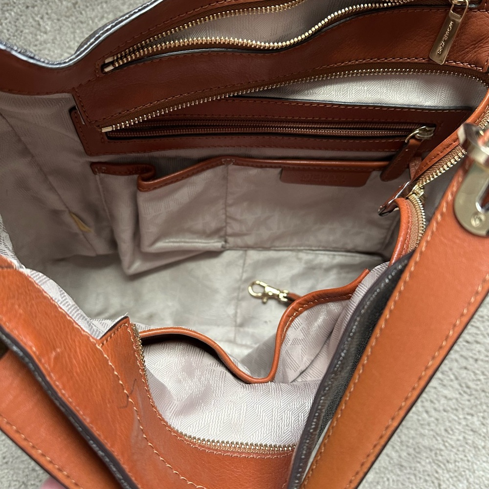 Michael Kors Dark Brown Shoulder Bag - Picture 3 of 6